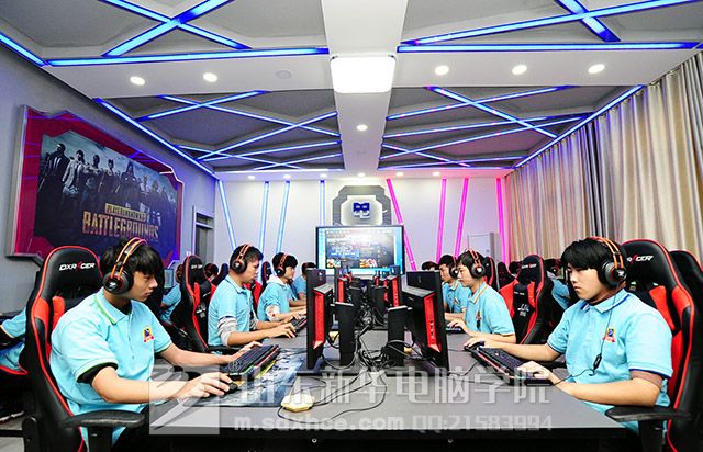 學(xué)電腦去哪里？選擇從事計(jì)算機(jī)軟件科技的最佳途徑